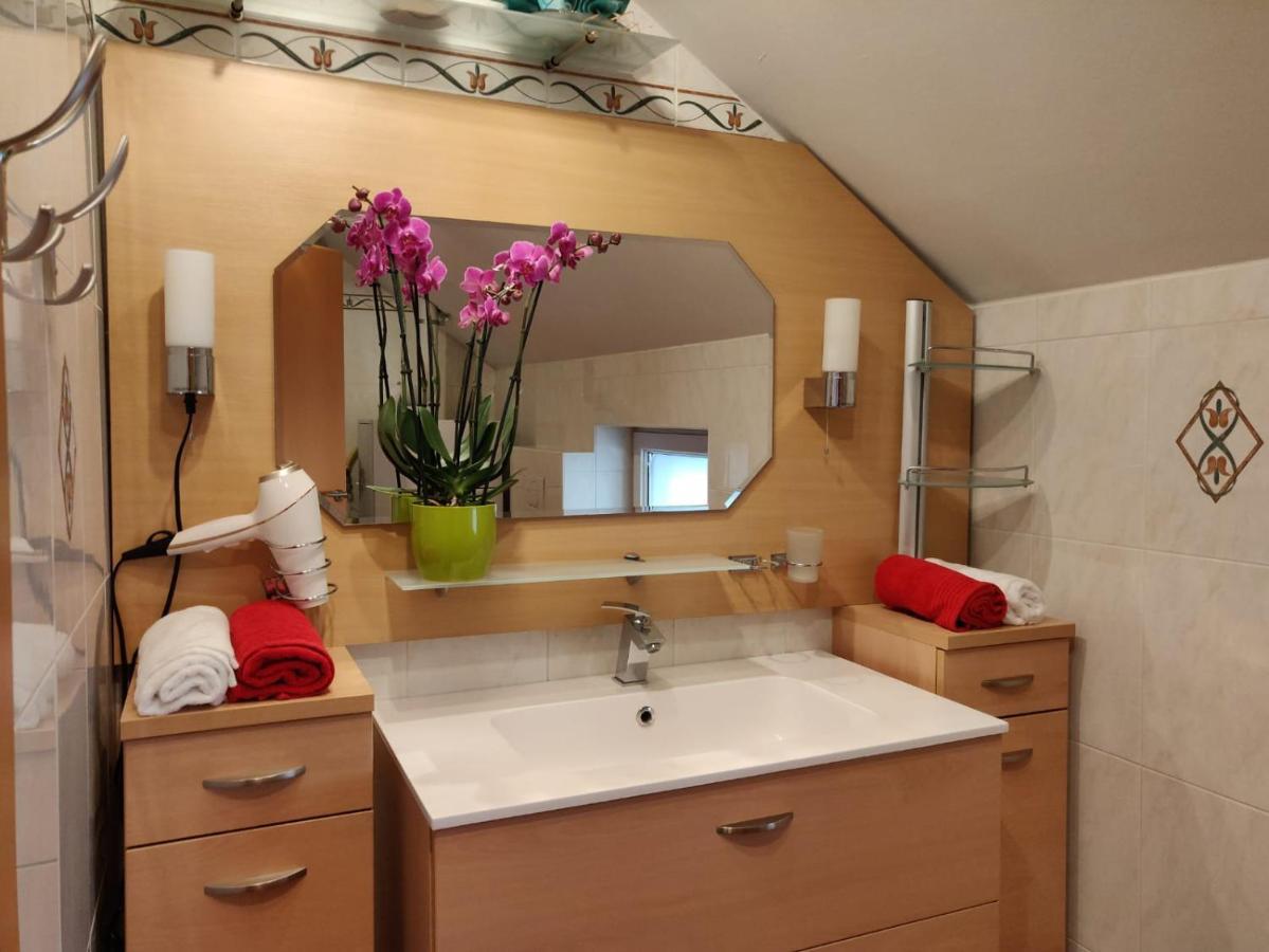 Relax - Ferienhaus In Wien ภายนอก รูปภาพ